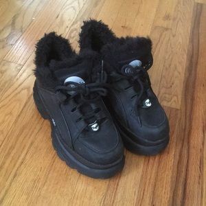 BUFFALO LONDON SNEAKERS